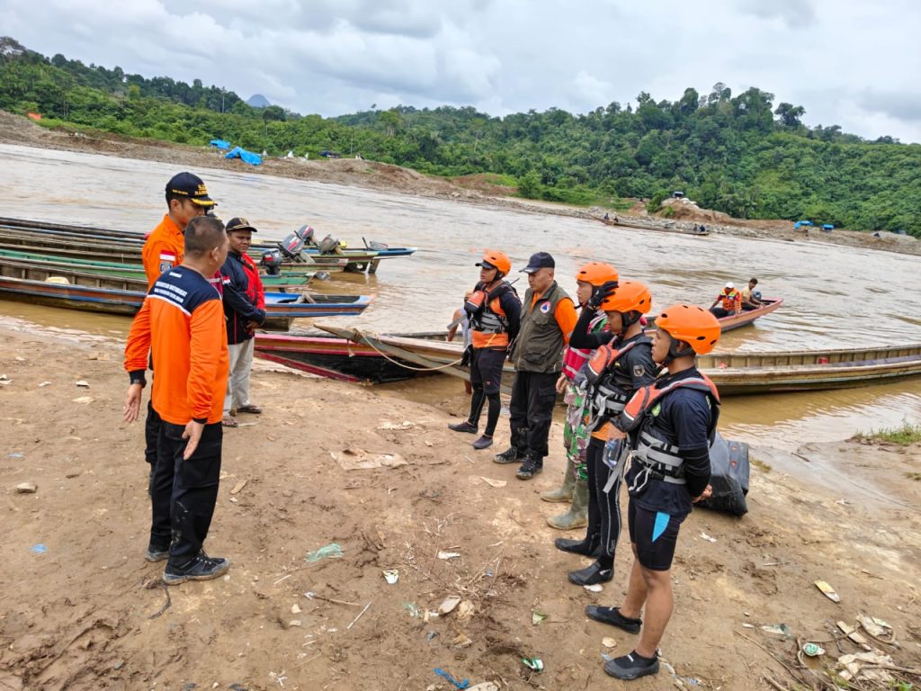 Perahu Hantam Tebing di Sungai Batang Hari Solok Selatan, Satu Orang Dilaporkan Hilang